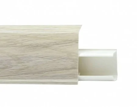 Пластиковый плинтус Royce №526 Дуб Орегон (55х23х2200мм) в Челябинске