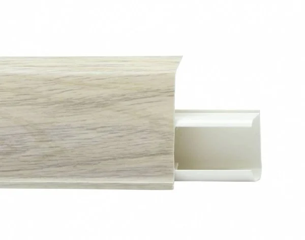 Пластиковый плинтус Royce №526 Дуб Орегон (55х23х2200мм) в Челябинске