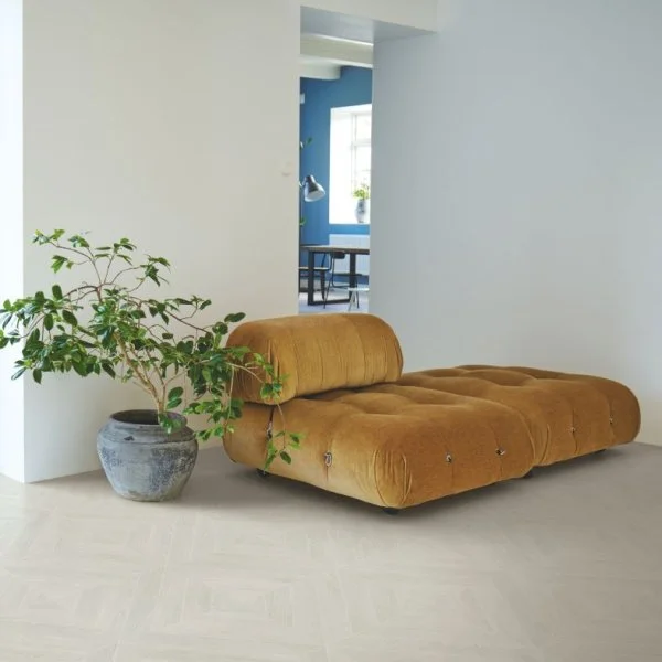 Ламинат Pergo Chevron 12 Pro Дуб Морозный Патинированный L1254-04157 в Челябинске