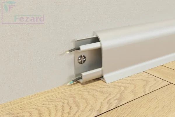 Алюминиевый плинтус Fezard Серебро 43х22х2,5м в Челябинске