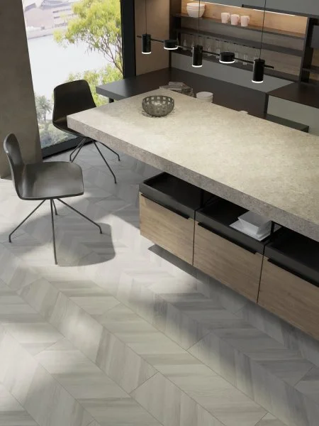 Ламинат Egger PRO 8/33 4V Large Дуб Кестинкорт Пепел левая EPL243F4CL в Челябинске