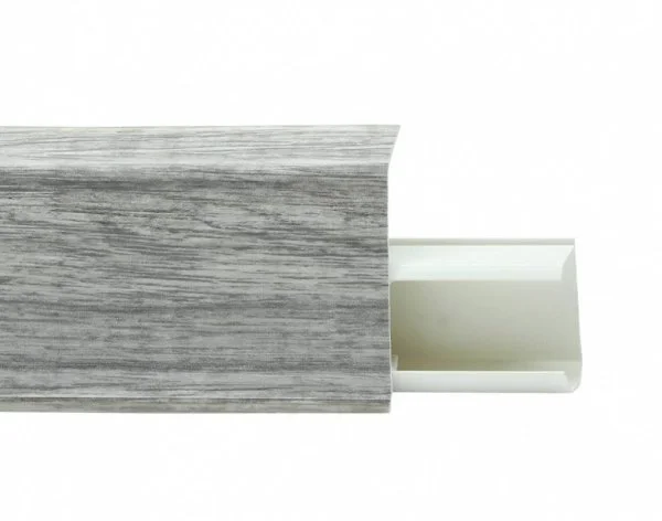 Пластиковый плинтус Royce №534 Дуб Верде (55х23х2200мм) в Челябинске