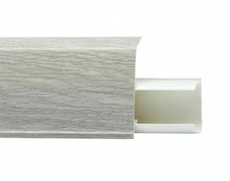 Пластиковый плинтус Royce №545 Дуб Париж (55х23х2200мм) в Челябинске