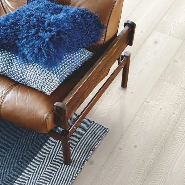 Ламинат Pergo Skara Pro Состаренная Белая Сосна L1251-03373 в Челябинске