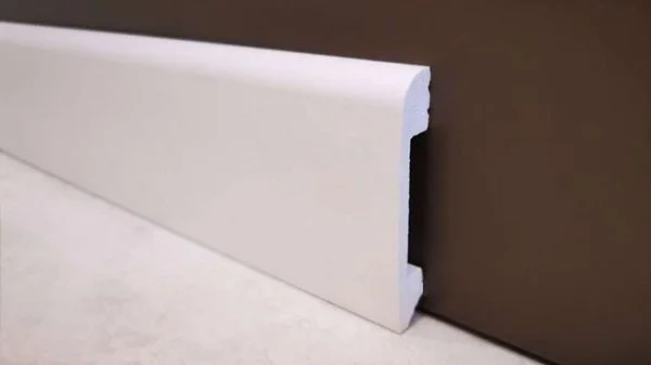 Плинтус Solid UHD 05/80 (80х13х2400 мм) в Челябинске