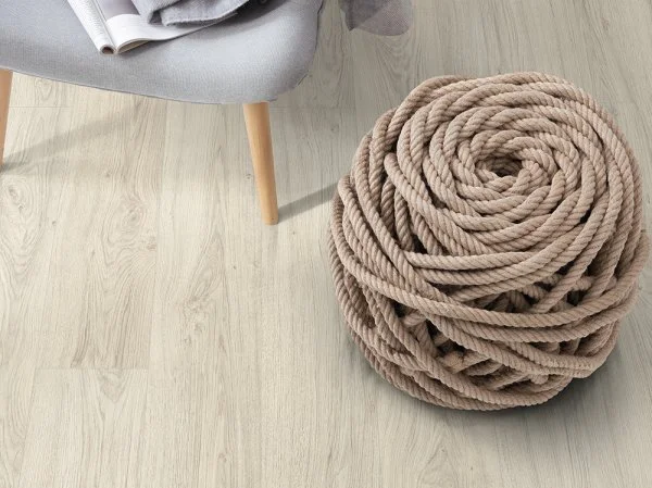 Ламинат Egger PRO 10/33 4V Дуб Азгил белый EPL153 в Челябинске