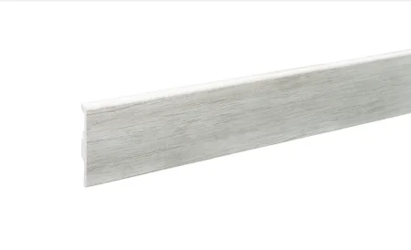 Плинтус дюрополимерный Bonkeel Дуб Северный (80х14х2000 мм) в Челябинске