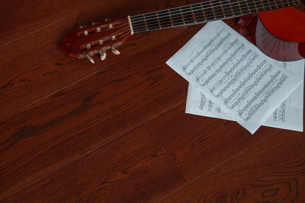 Массивная доска Аmber Wood Дуб шоколад браш лак 18*120*300-1800 мм в #REGION_NAME_DECLINE_PP#